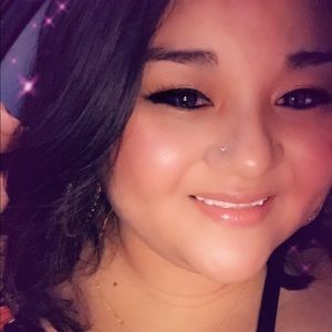 Meet your Posher, Brenda